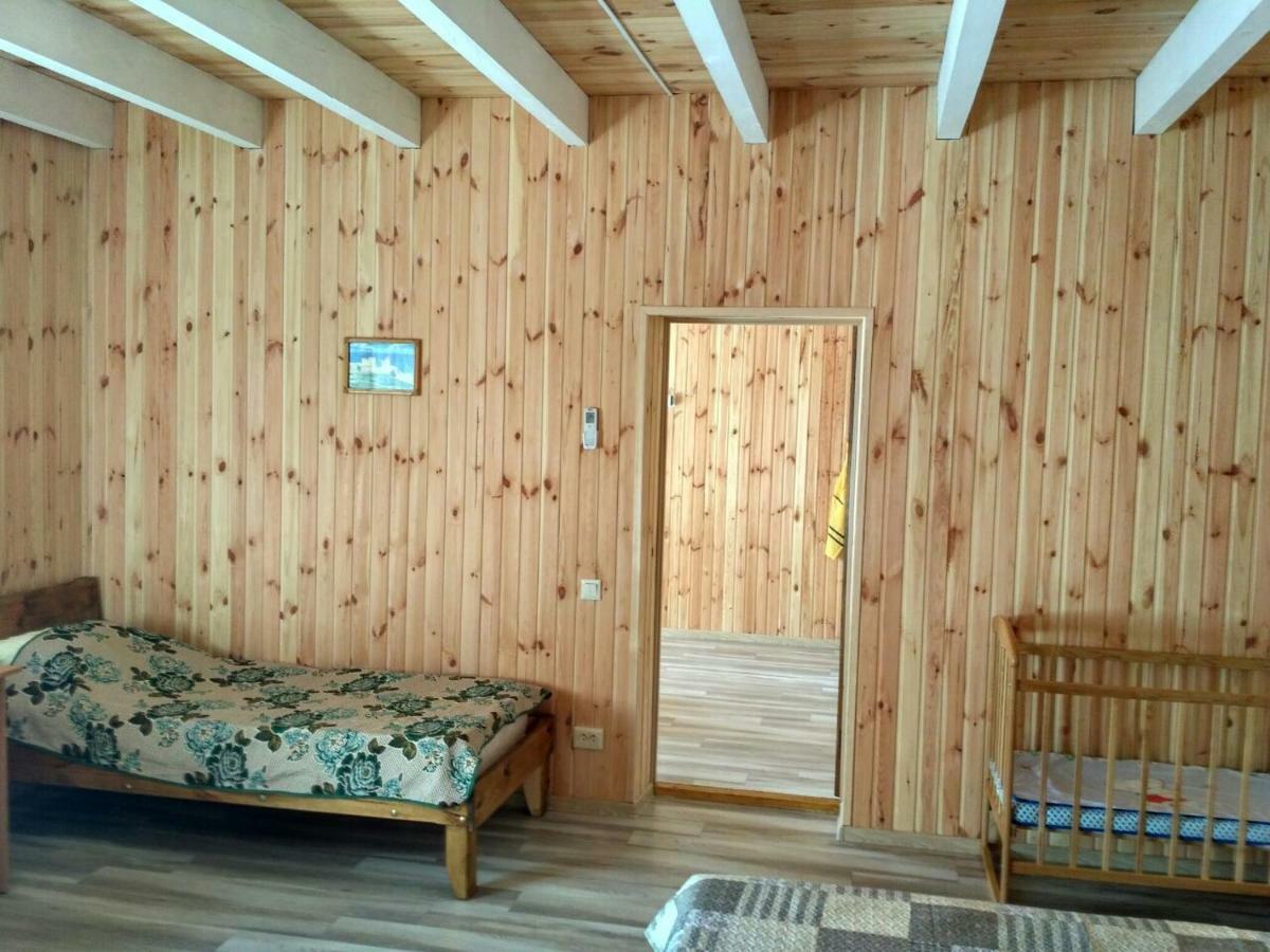 Eco House Hotel Chornomorsk Exterior photo